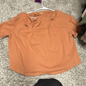 Nuuds off the shoulder top